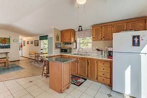 13 Mi to Acadia: Artistic Retreat in Nature