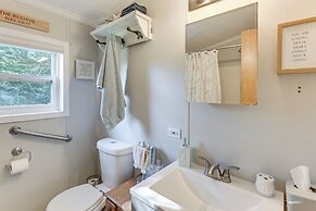 13 Mi to Acadia: Artistic Retreat in Nature