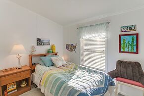 13 Mi to Acadia: Artistic Retreat in Nature