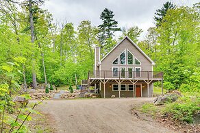 Ski, Hike & Fish: Cabin w/ Hot Tub in Conway