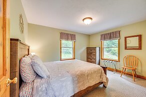 Ski, Hike & Fish: Cabin w/ Hot Tub in Conway