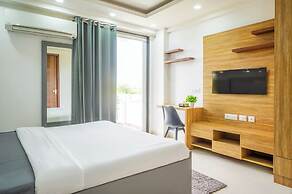 Housr 1RK & 1BHK Apartment Sector 28