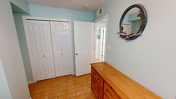 Canal Breeze Cottage 4 Bedroom Home