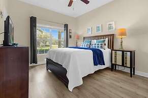 Sunny Paradise Retreat At Paradise Palms By Shine Villas 4 Bedroom Tow