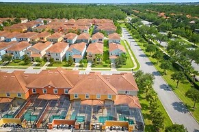 Sunny Paradise Retreat At Paradise Palms By Shine Villas 4 Bedroom Tow