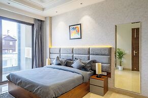 Housr Sector 56 Gurgaon Golf Course Road