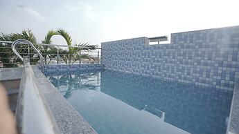 Hotel Aana Inn Prime