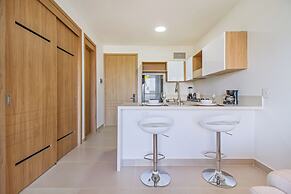 Baia Kristal Cartagena By HostPro