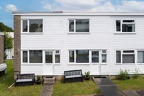 The Retreat - Short Walk From Beach Parking