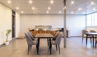 Housr Studio Rooms Sector 38 Gurgaon