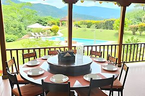 Casa rodeada de naturaleza en Villeta