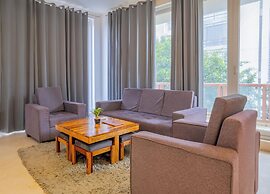 Housr Sector 27 Supermart 1 Gurgaon