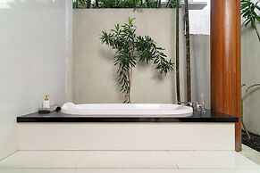 Bale Gede Luxury Villas by Moria