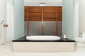 Bale Gede Luxury Villas by Moria