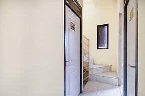 OYO 94502 Helloroom Bangka