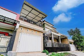 OYO 94528 Sidomulyo Heritage