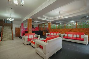 HOTEL NAVEEN MANALI BY BLUEKO HOTEL