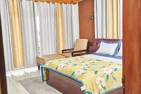 Luxe Guest House