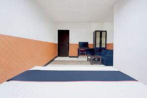 OYO 94512 Mega Inn Guest House