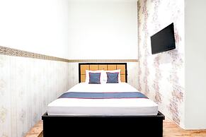 OYO 94512 Mega Inn Guest House