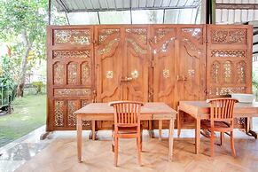 SPOT ON 94538 Sopo Paredangan Homestay