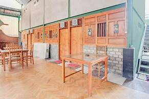 SPOT ON 94538 Sopo Paredangan Homestay