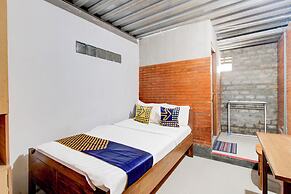 SPOT ON 94538 Sopo Paredangan Homestay