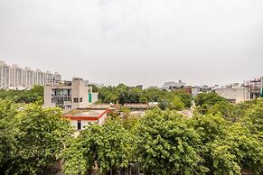 Hotel Admire Inn Sector 104