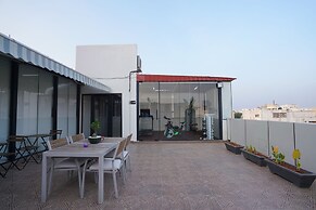 Hotel Kyzen Smartstays -Smart Reliable