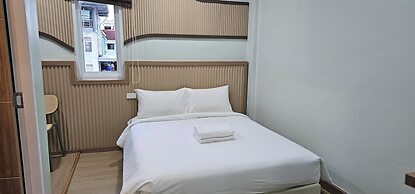 Lub Nai Hostel