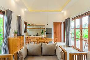 Kemawan Luxury Villas