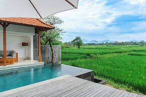 Kemawan Luxury Villas