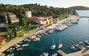 Sun Spalato Maslinica