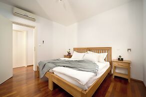 Sun Spalato Maslinica