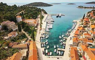 Sun Spalato Maslinica