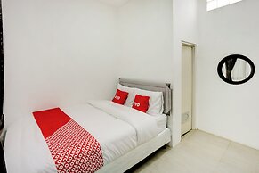 OYO 4009 Jabusimo Syariah Near Rumah