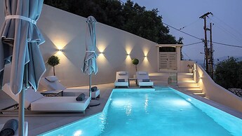 Sea n Sky by WhiteDream Villas