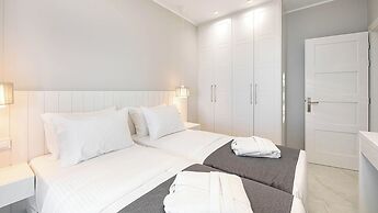 Sea n Sky by WhiteDream Villas