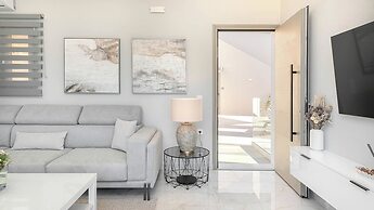 Sea n Sky by WhiteDream Villas