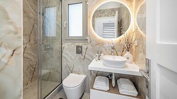 Sea n Sky by WhiteDream Villas