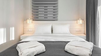 Sea n Sky by WhiteDream Villas