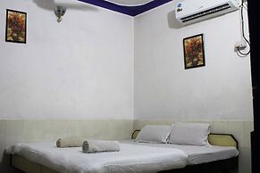 Laugh Tale Hostel