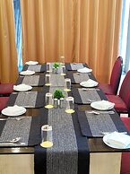 Hotel Palm Paradise Puri