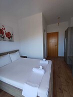 Velco BB Himara