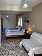 Skiathos Platis House