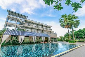 Baan Phing Phu Praew Chaam