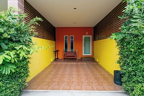 Baan Phing Phu Praew Cha-Am