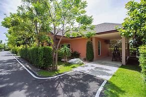 Baan Phing Phu Praew Cha-Am