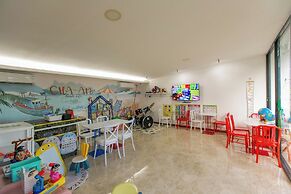 Baan Phing Phu Praew Cha-Am