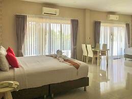 Baan Phing Phu Praew Cha-Am